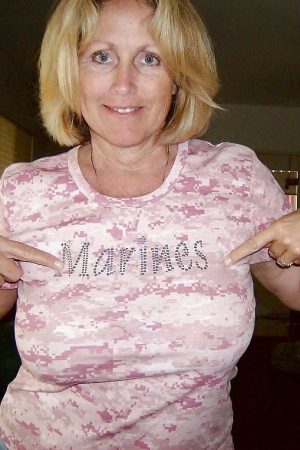 Appelle vite une philosophe passionnée au Blanc qui cherche connexion sensuelle profonde sans engagement lourd ni complications inutiles Margaux - plan-cul